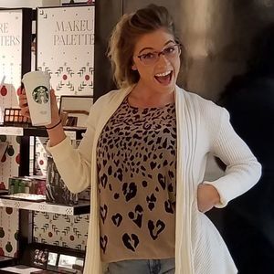 Meet your Posher, Ariel